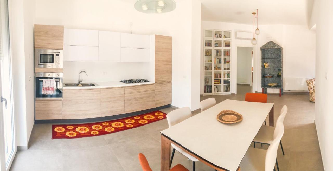 "La Casa Di Ale" Modern Suite Mondragone Esterno foto